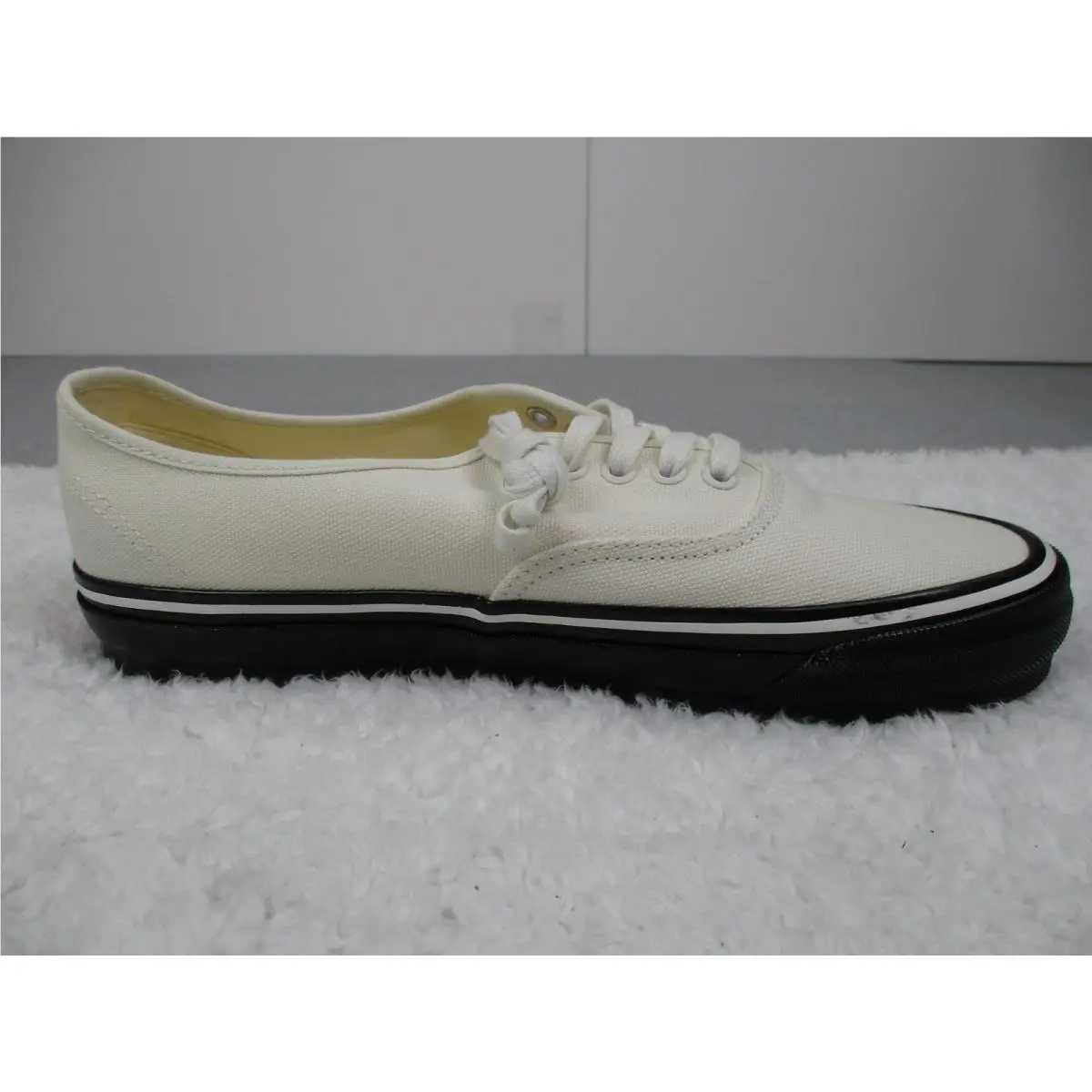 Vans shoes - Vans Lx Authentic 44 - Authentic - VN000EBNYB2 - White 3