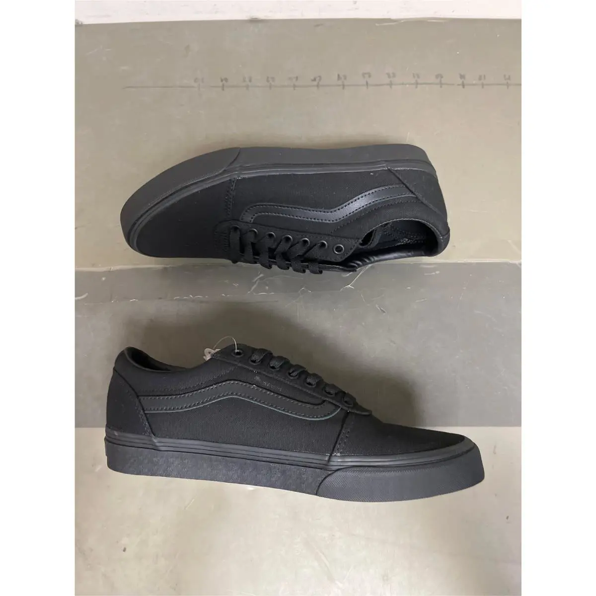 Vans shoes - Black And Grey (UPC: 191166397193) 0