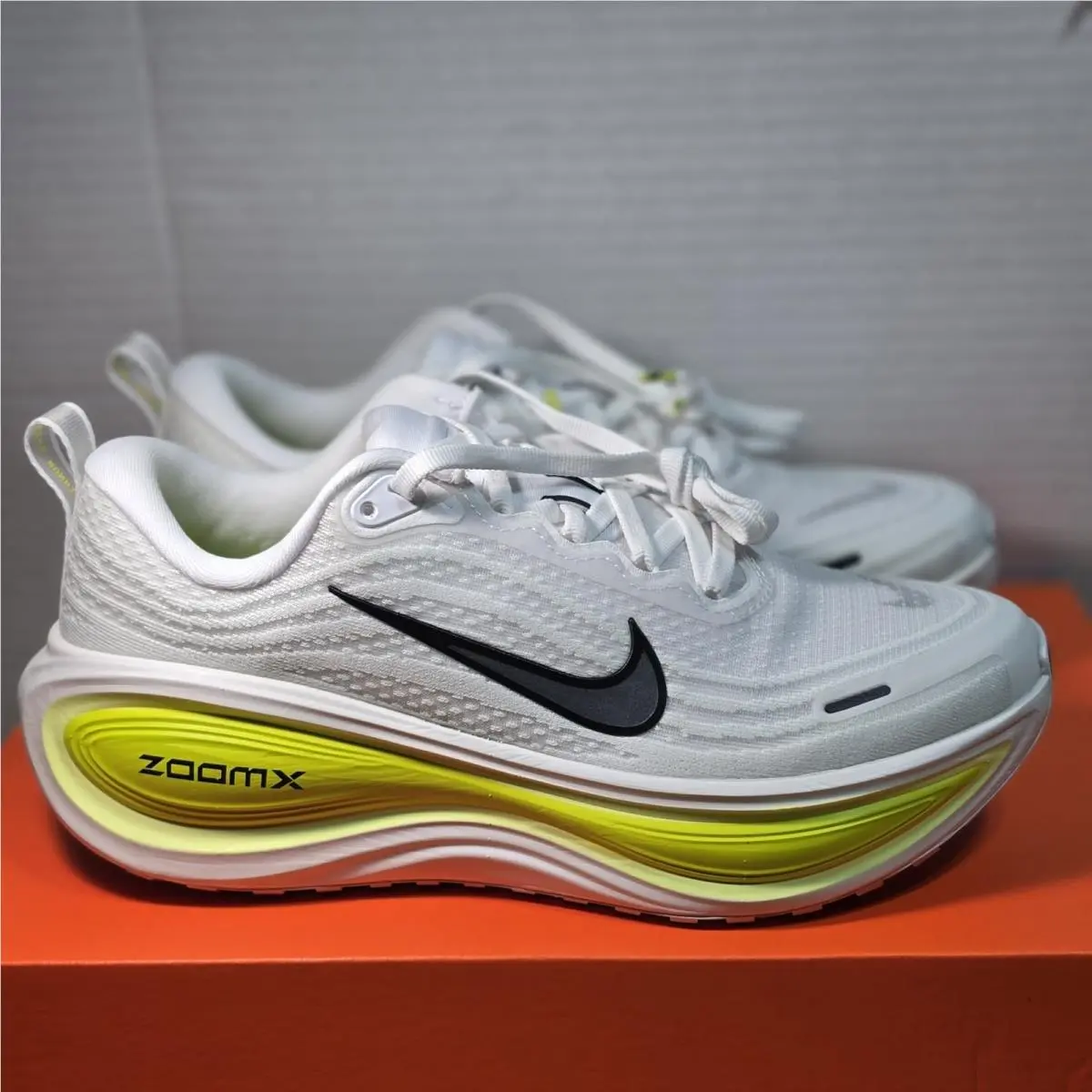 Nike shoes - Nike Vomero Plus - Vomero Plus - HV8154-106 - White 3