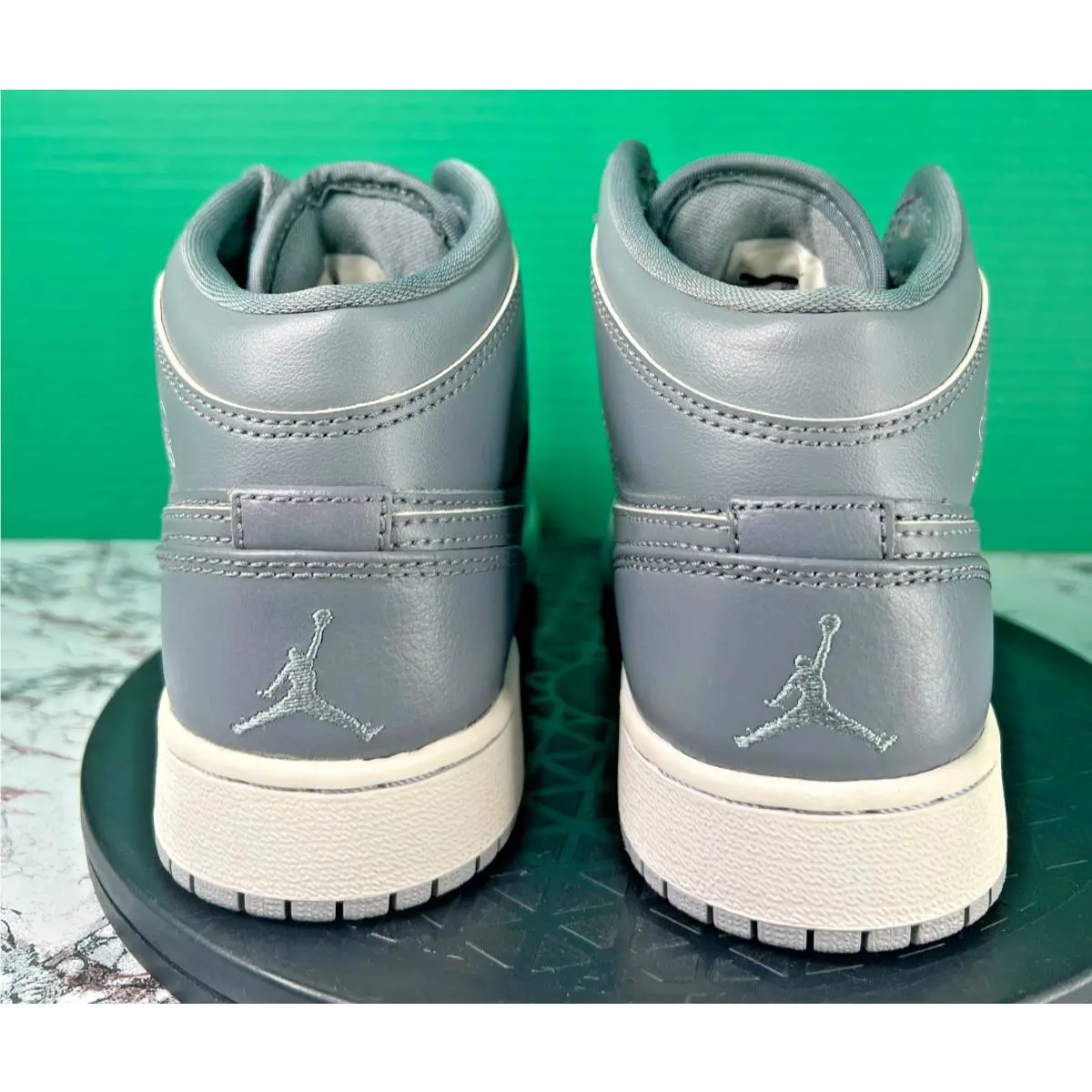Nike shoes - Gray 4