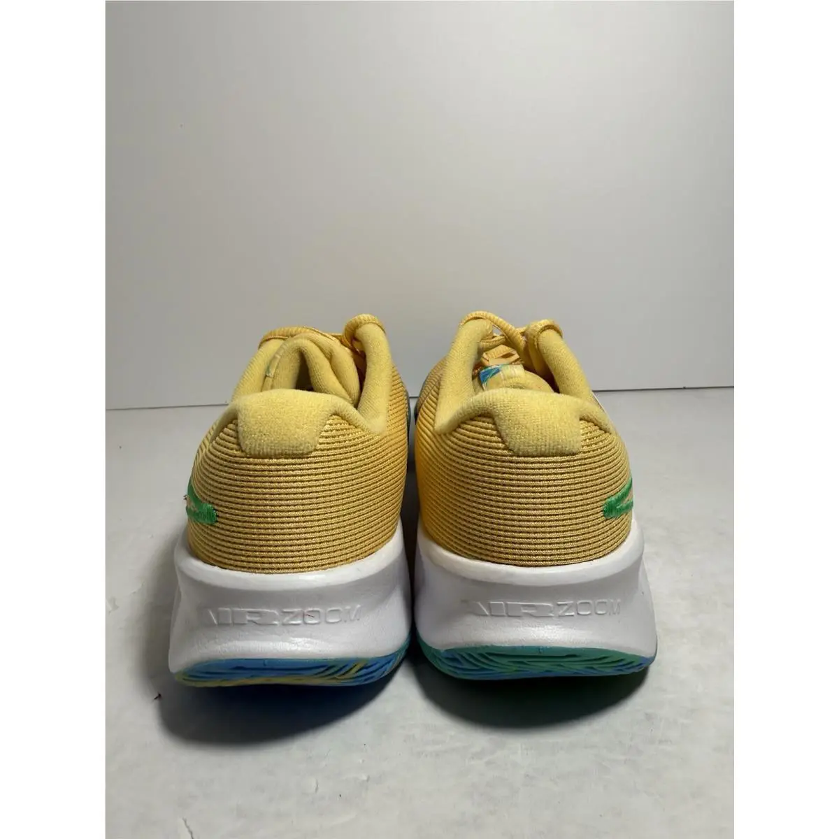 Nike shoes - Nike Air Zoom Challenge - Air Zoom Challenge - FQ4155 700 - White (UPC: 198482733261) 3
