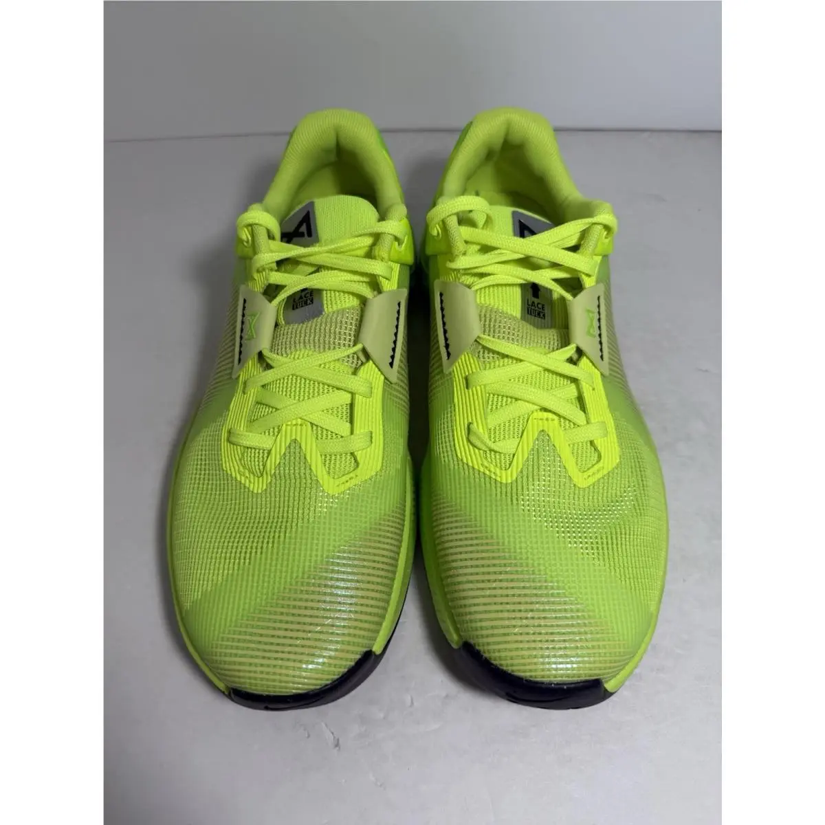 Nike shoes - Nike Metcon - Metcon - IB6545-700 - Volt 1