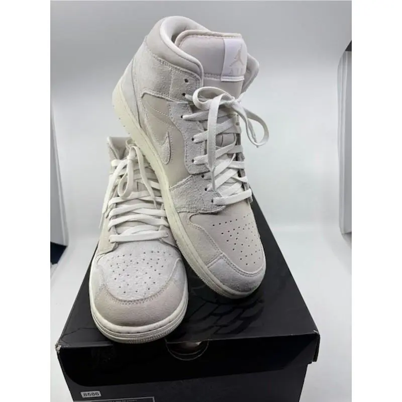 Nike shoes - White 1