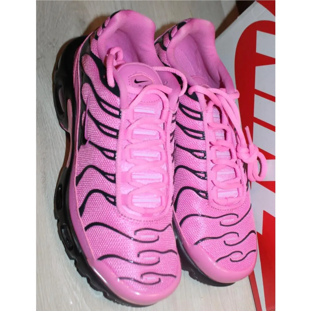 Nike shoes - Nike Air Max Plus SE - HJ9743-601 - Pink 3