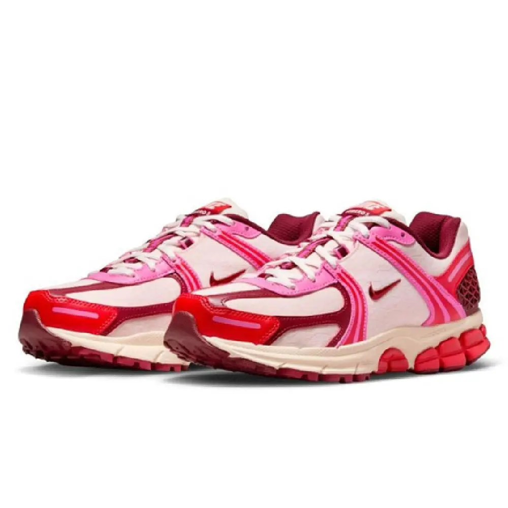 Nike shoes - IM7185640 - IM7185 640 - Light Soft Pink/LT Crimson (UPC: 198486325424) 1