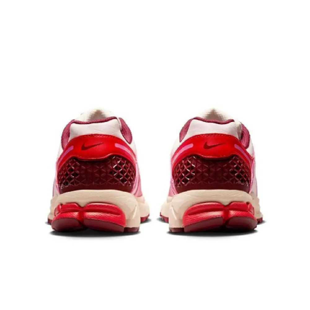Nike shoes - IM7185640 - IM7185 640 - Light Soft Pink/LT Crimson (UPC: 198486325424) 2