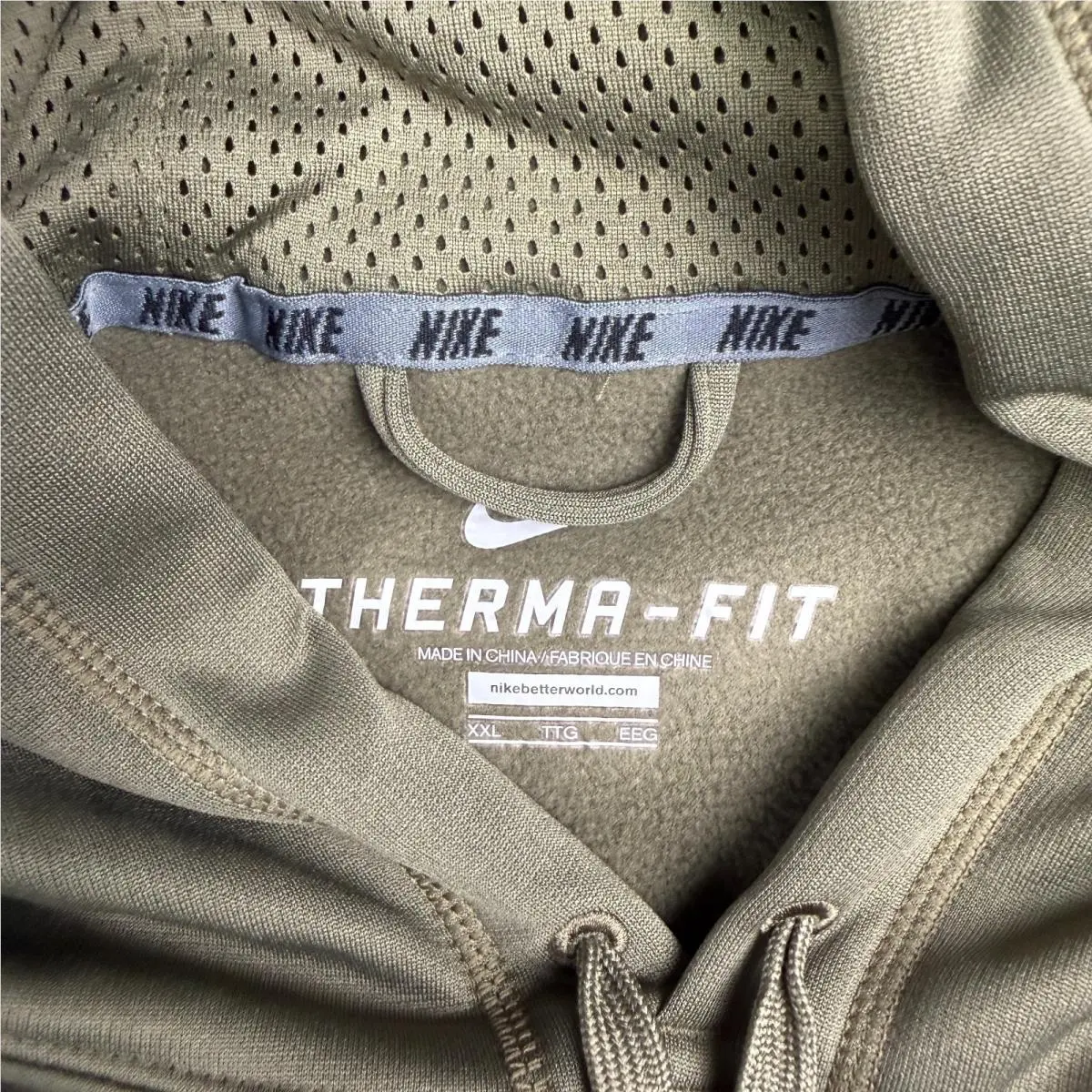 Nike clothing - Green (UPC: 887229828956) 4