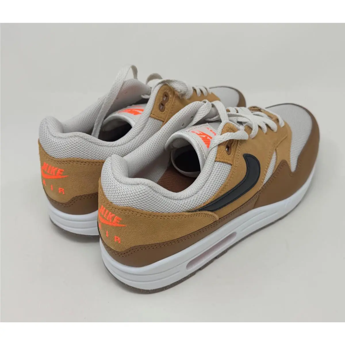 Nike shoes - Air Max 1 ESS - Air Max ESS - Multicolor (UPC: 197600818934) 3