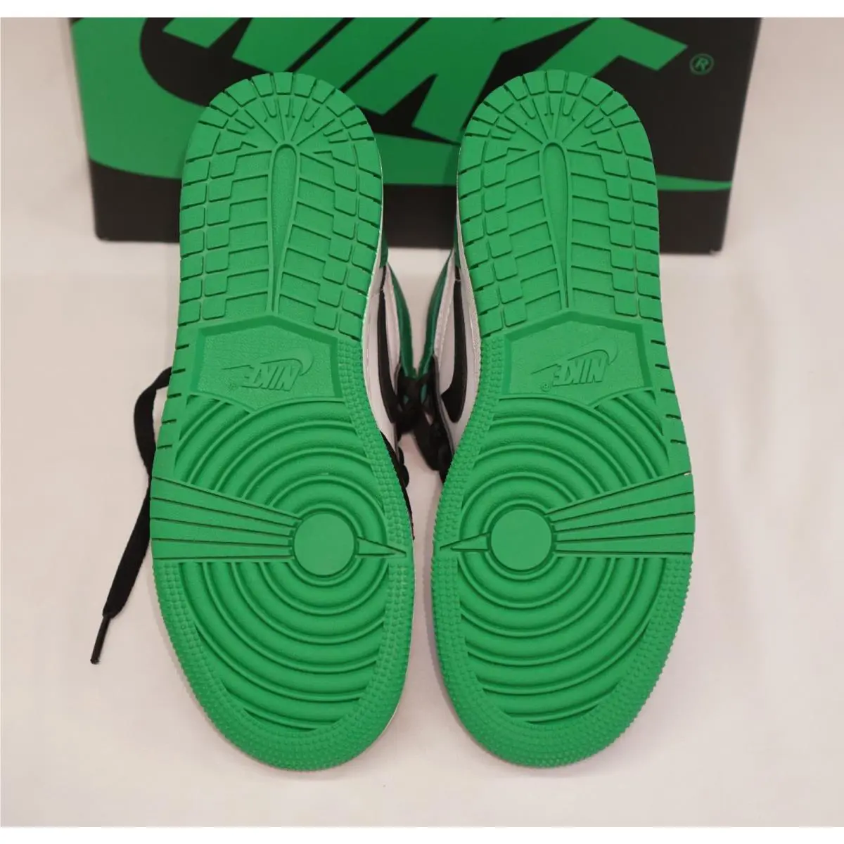 Nike shoes - Air Jordan 1 - Air - Green 6