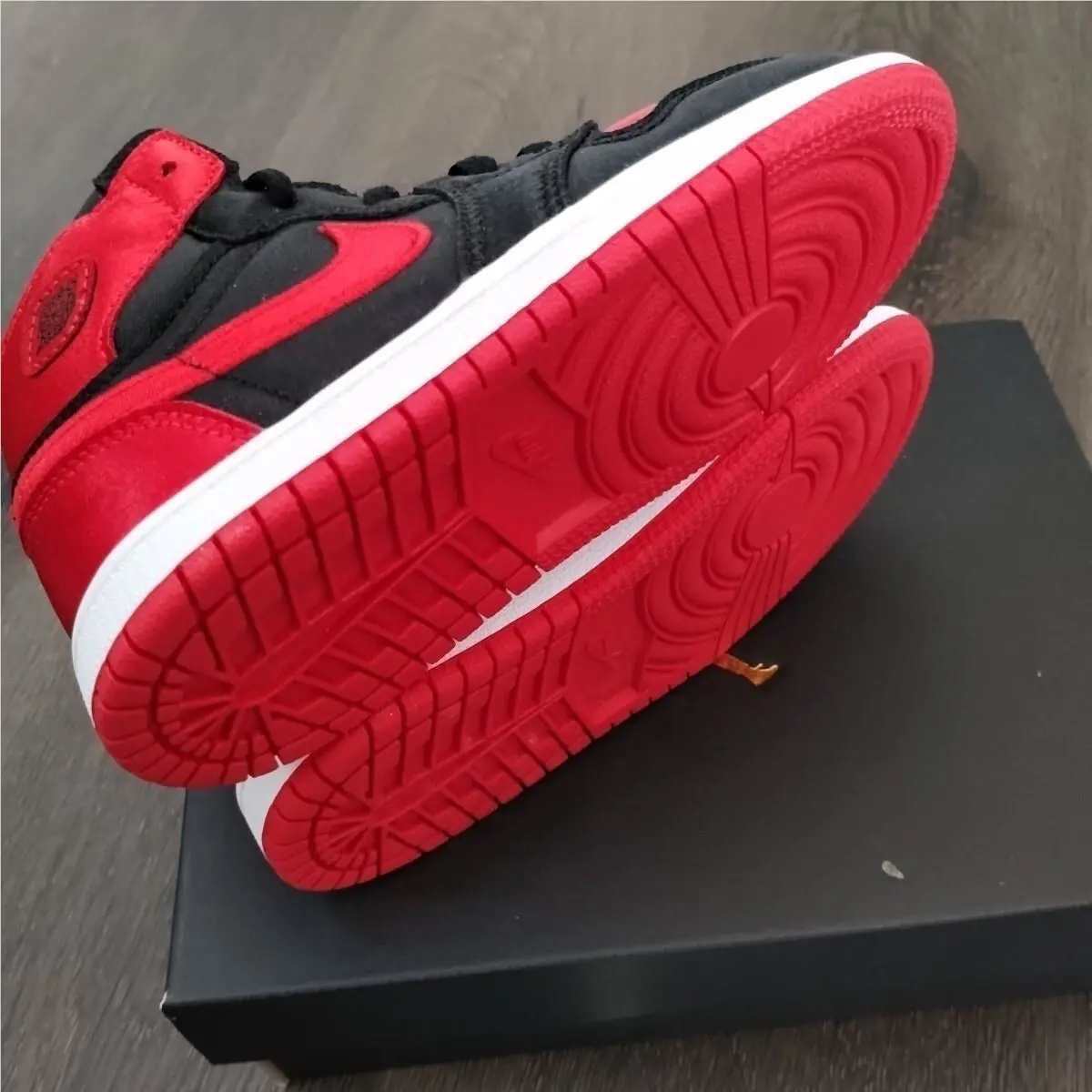 Nike shoes - Air Jordan 1 - Air - Multicolor (UPC: 196969521875) 2