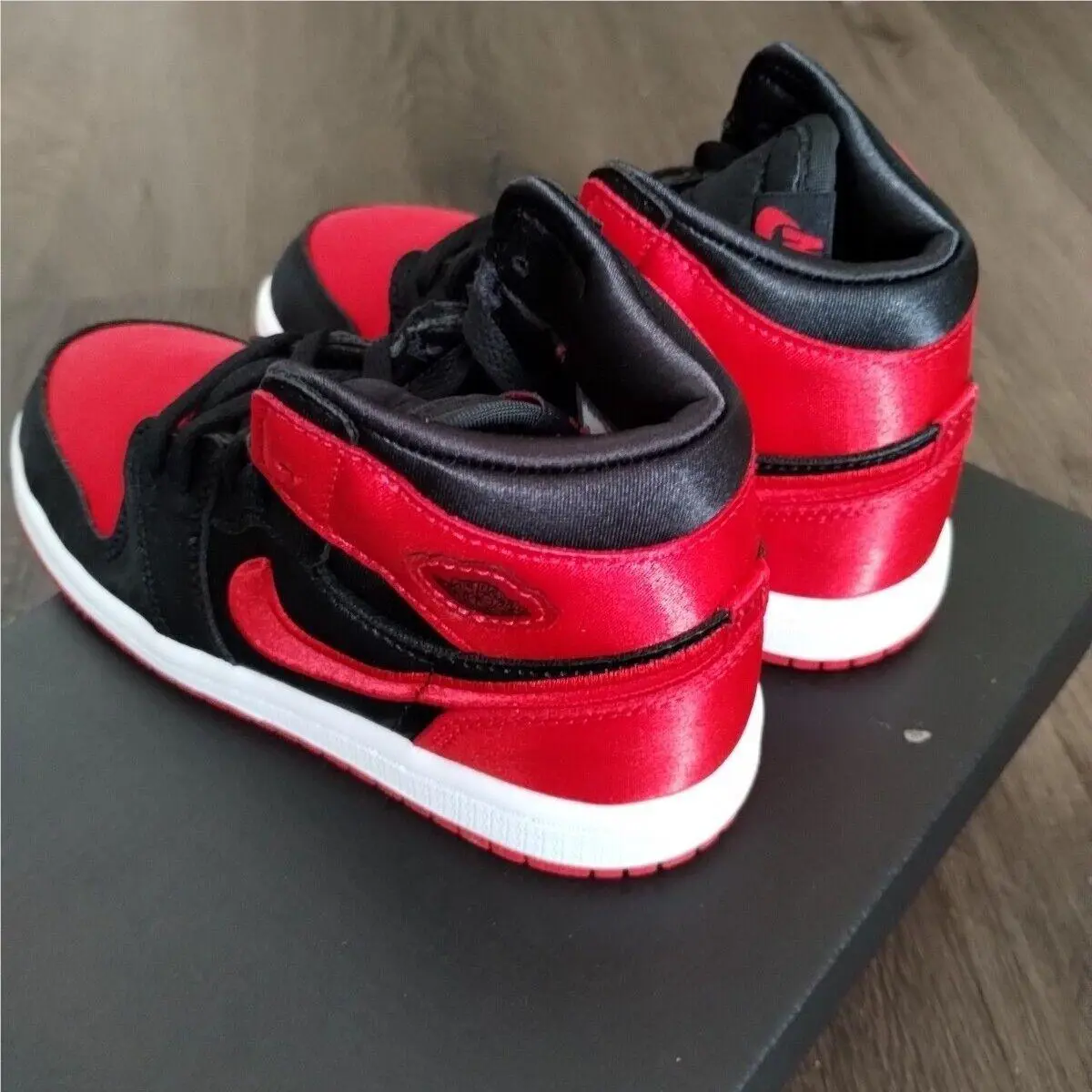 Nike shoes - Air Jordan 1 - Air - Multicolor (UPC: 196969521875) 3