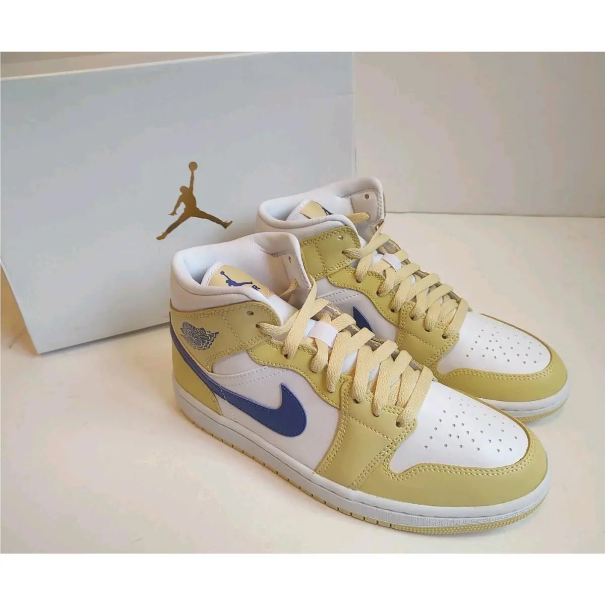 Nike shoes - Air Jordan 1 Mid - Air Mid - BQ6472 - Yellow White Blue 4