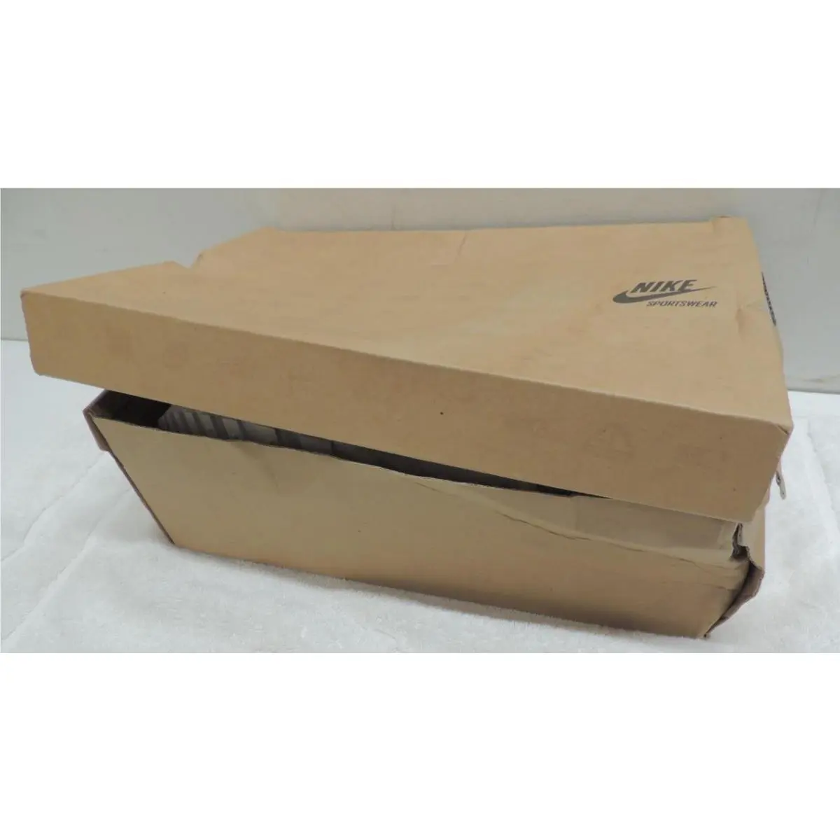 Nike shoes - White 5