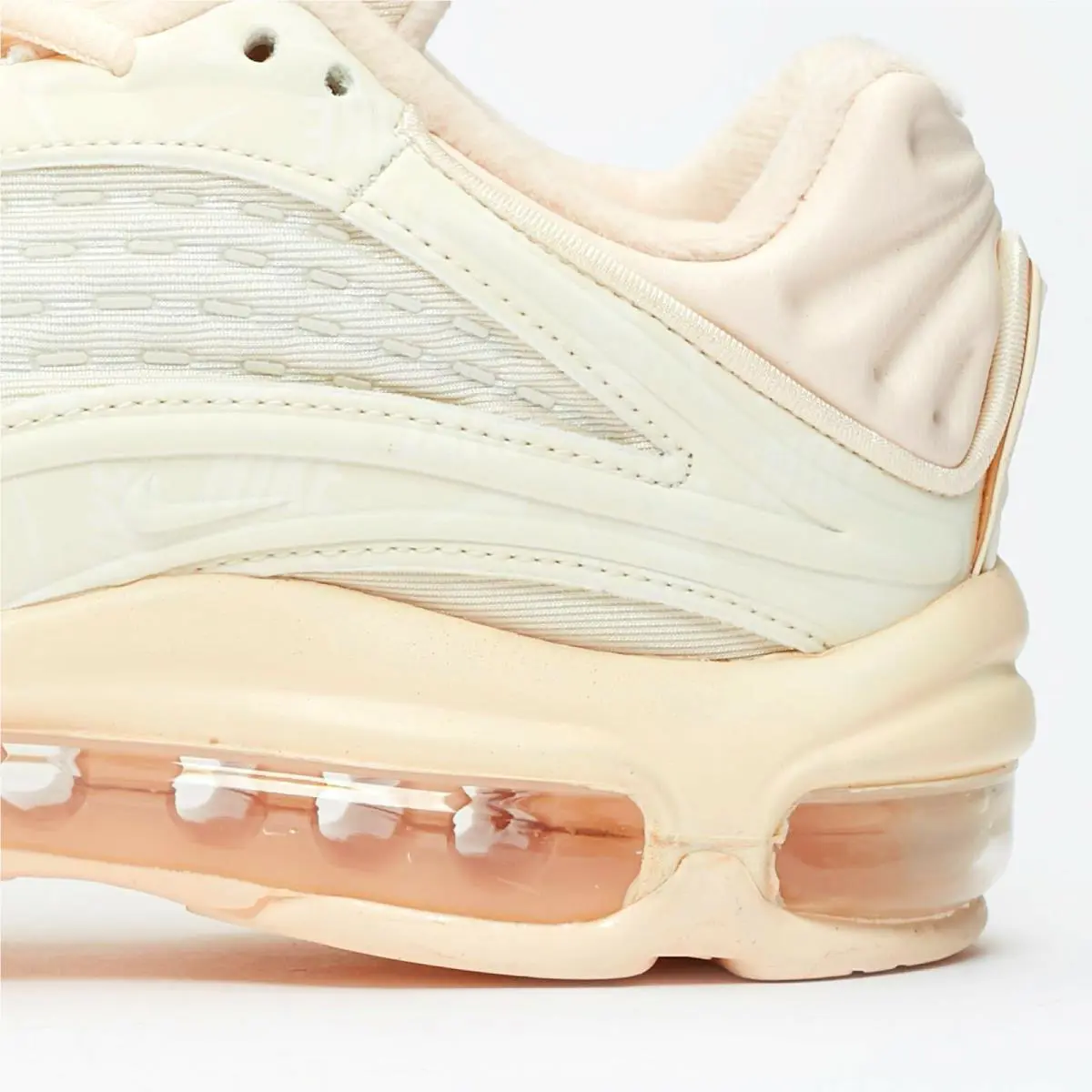 Nike shoes - Guava ice (UPC: 191887659365) 6