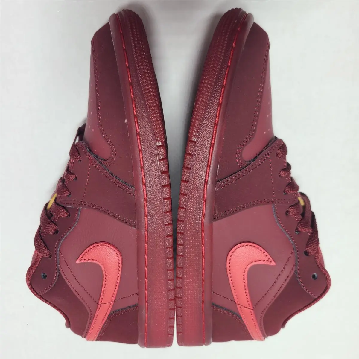 Nike shoes - Air Jordan 1 - Air - IB7012-600 - Black 13