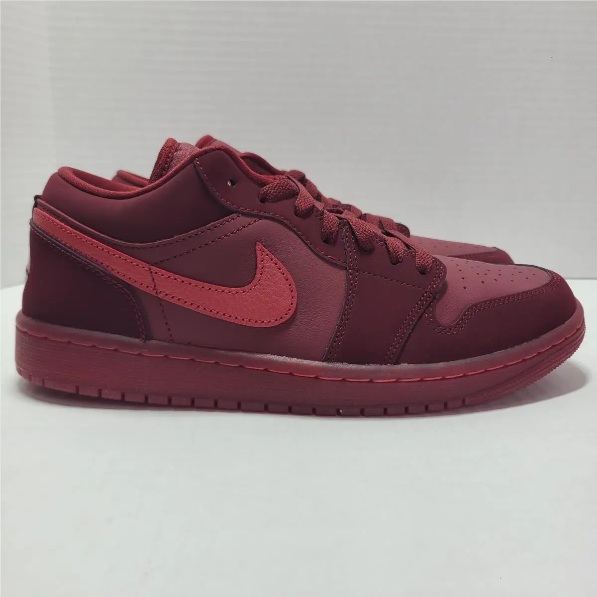 Nike shoes - Air Jordan 1 - Air - IB7012-600 - Black 1