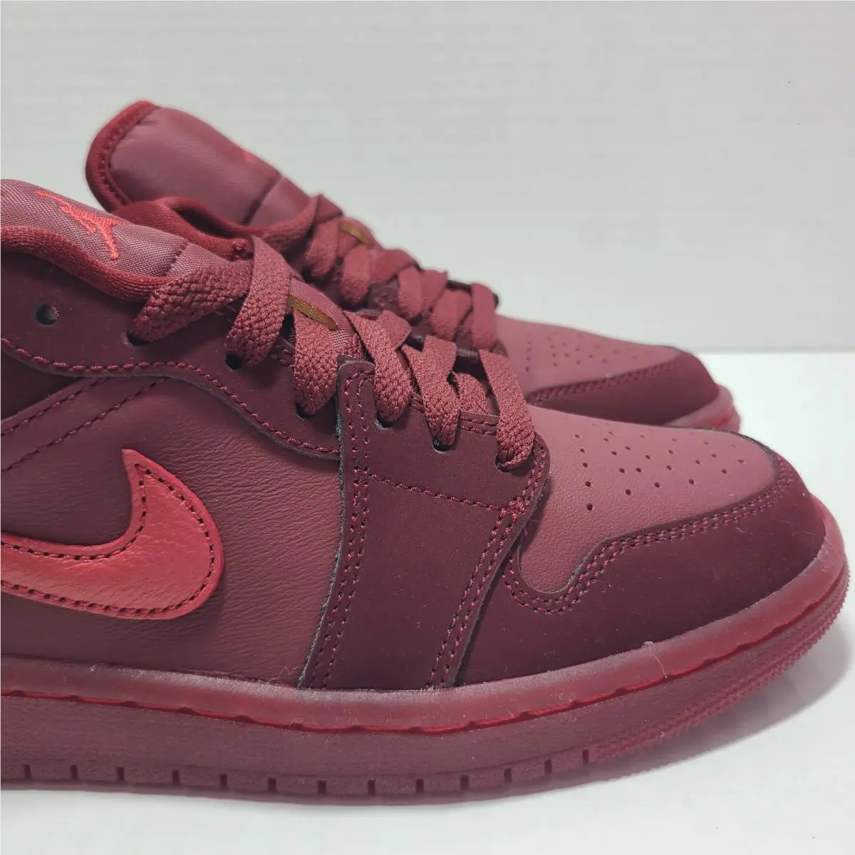 Nike shoes - Air Jordan 1 - Air - IB7012-600 - Black 4