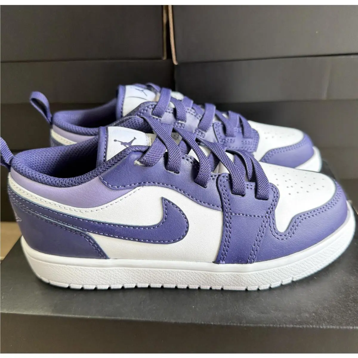 Nike shoes - Air Jordan 1 - Air - DR9748515 - Purple (UPC: 0196608298700) 3