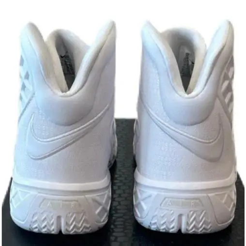 Nike shoes - Nike Kobe 3 - Kobe - HQ2304-100 - White 9