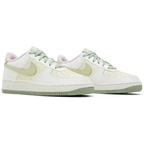 Nike shoes - Nike Air Force 1 `07 LV8 - White 2