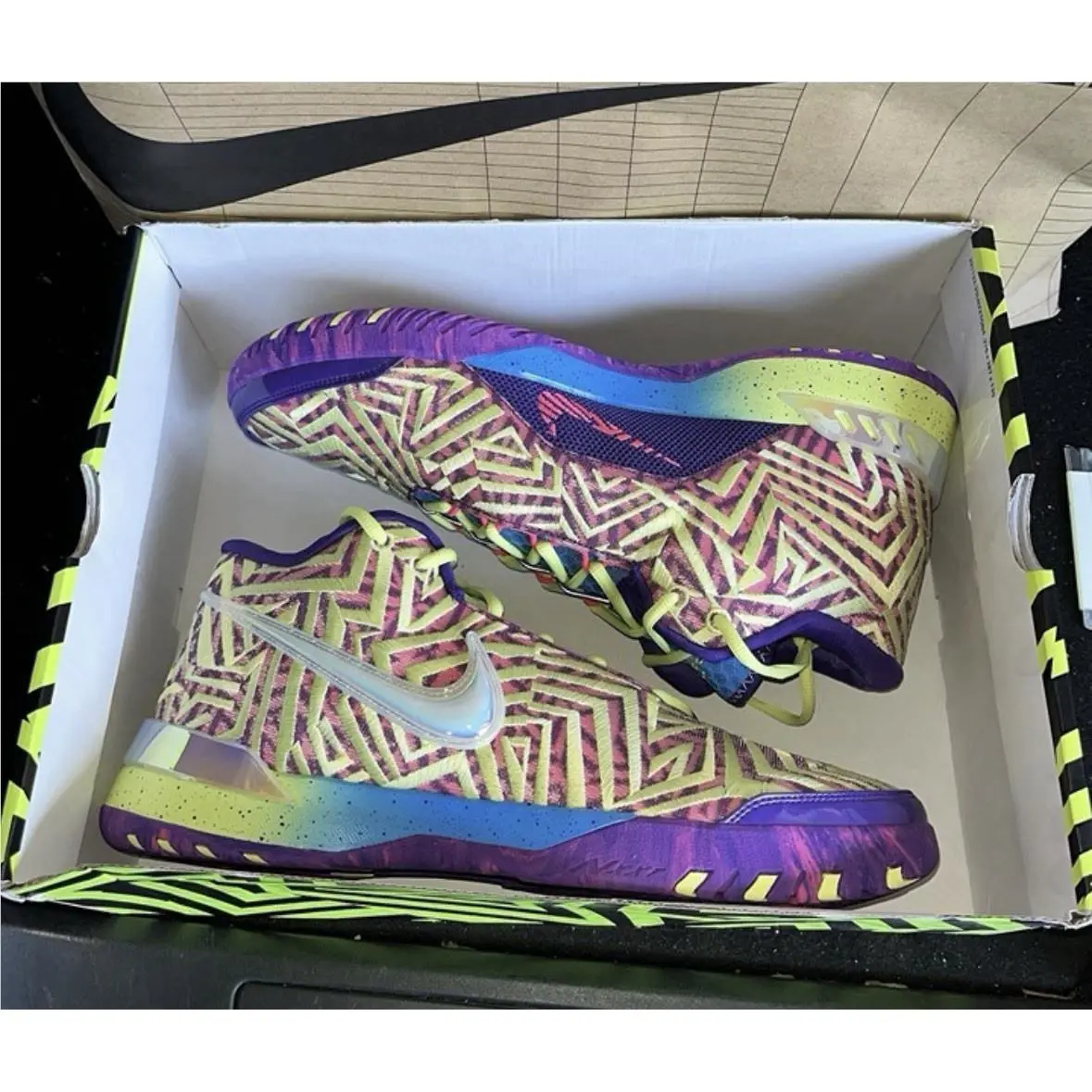 Nike shoes - Nike LBJ NXXT Genisus QS - IB1272-500 - Multicolor 4