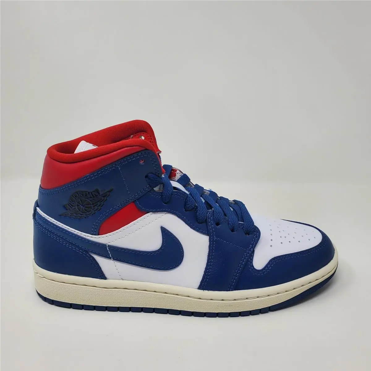 Nike shoes - Air Jordan 1 Mid Retro - BQ6472-146 - Blue 2