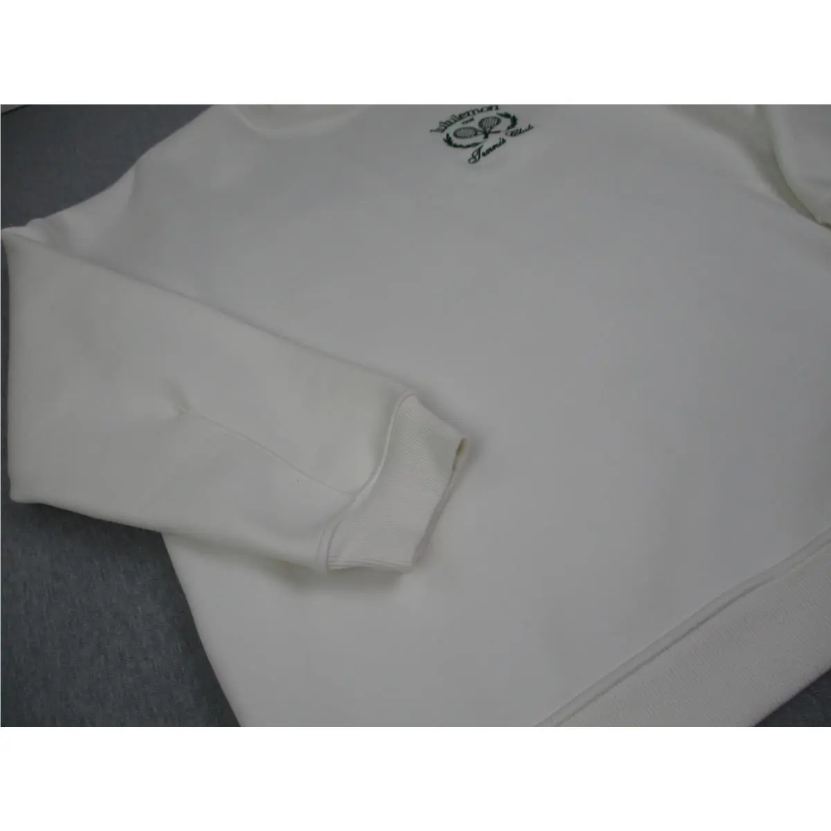 Lululemon clothing - White 3