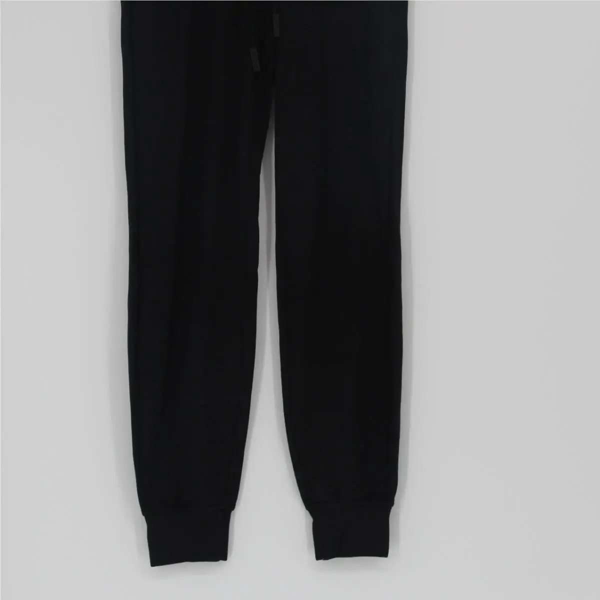 Lululemon clothing - Black 4