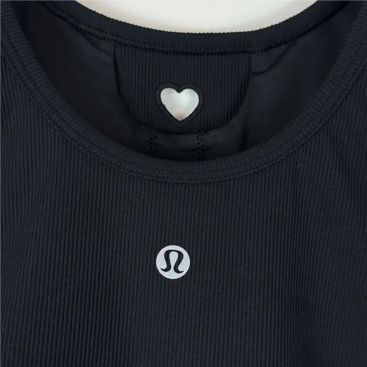 Lululemon clothing - Lululemon scoop neck bra - scoop neck bra - Black 11
