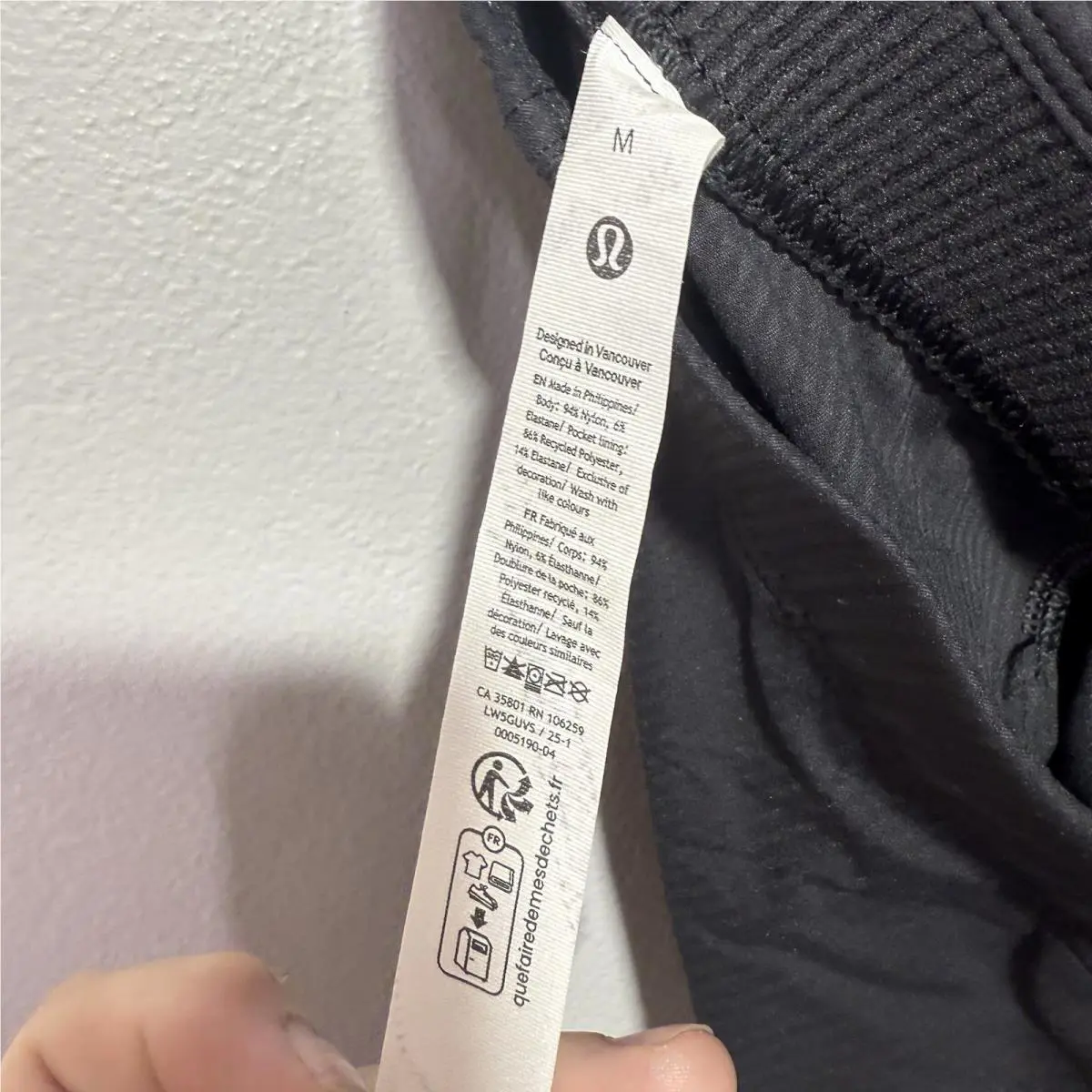 Lululemon clothing - Black 2