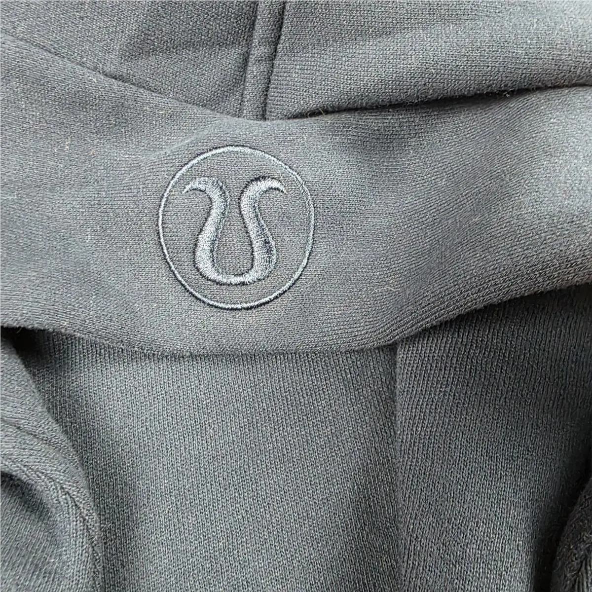 Lululemon clothing - Blue 4