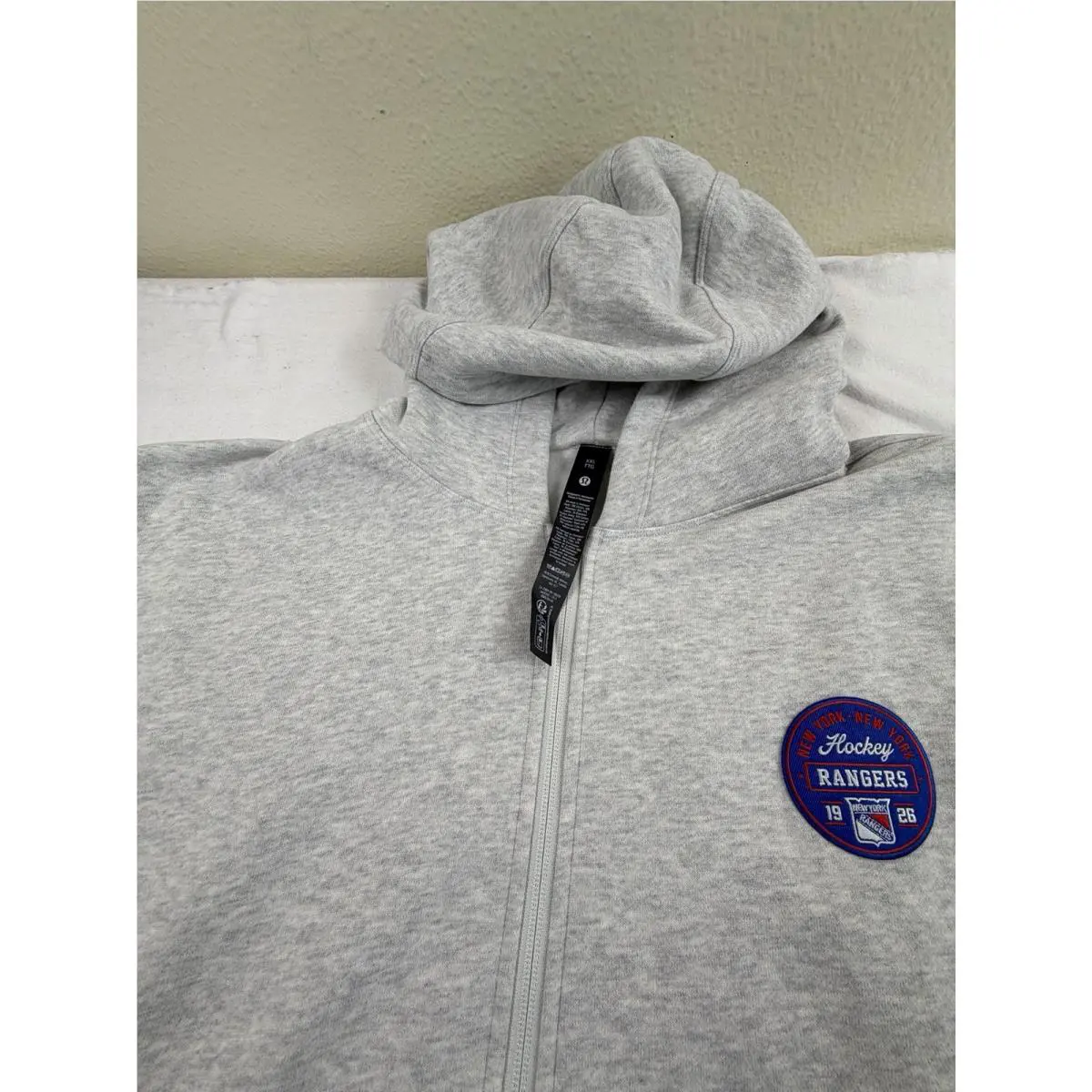 Lululemon clothing - Gray 5