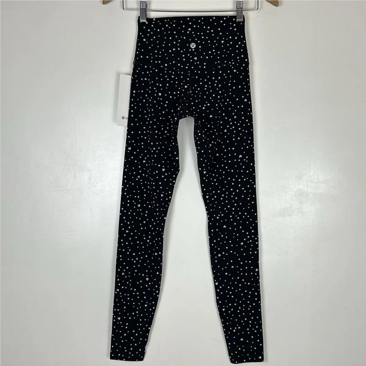 Lululemon clothing - Heart Scatter Dot Print White Black 4