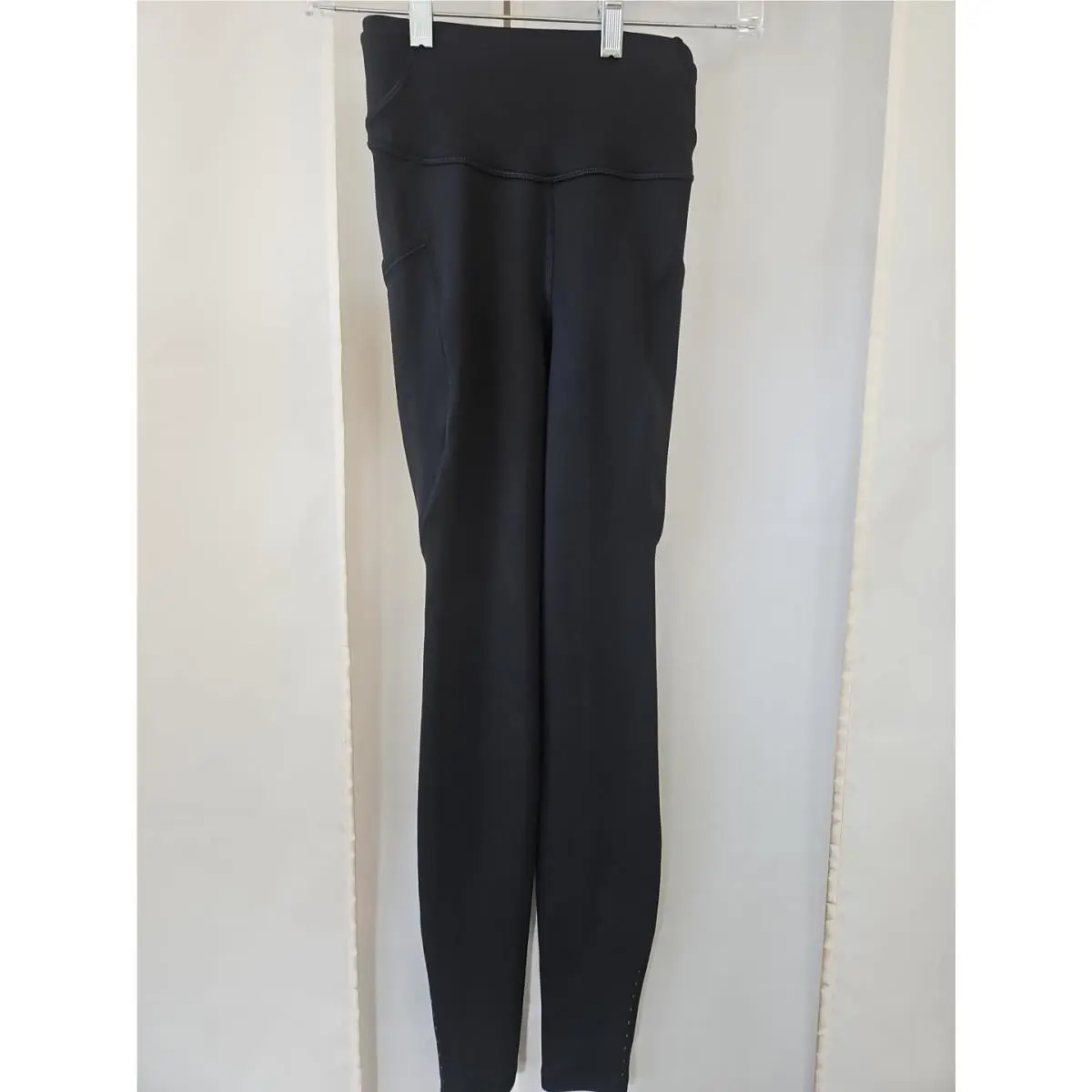 Lululemon clothing - Black 3