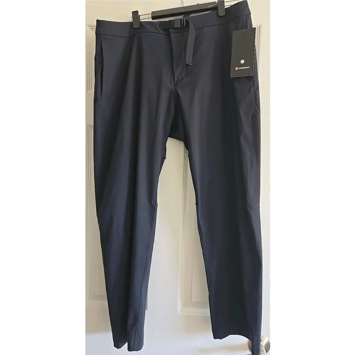 Men`s Lululemon Relaxed Fit Belted Stretch Pant Black Size 36