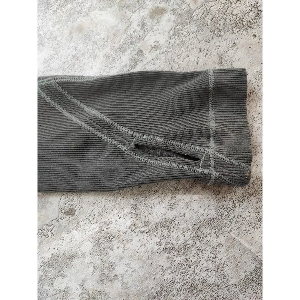 Lululemon clothing - Lululemon - Gray 3