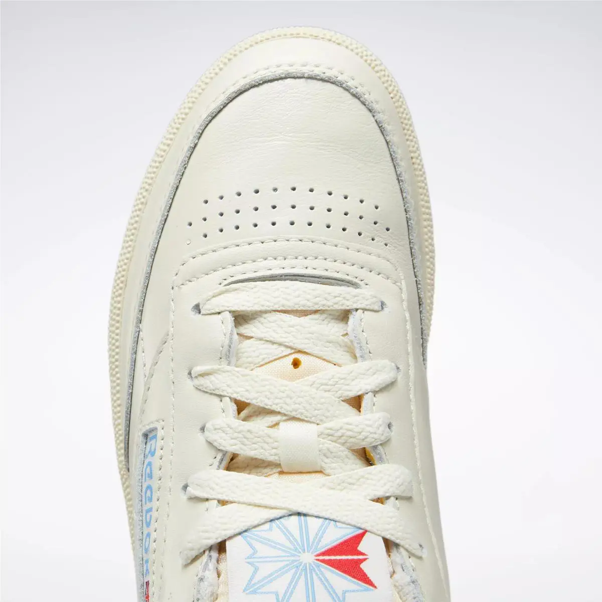 Reebok shoes - Chalk / Alabaster / Sky Blue 5