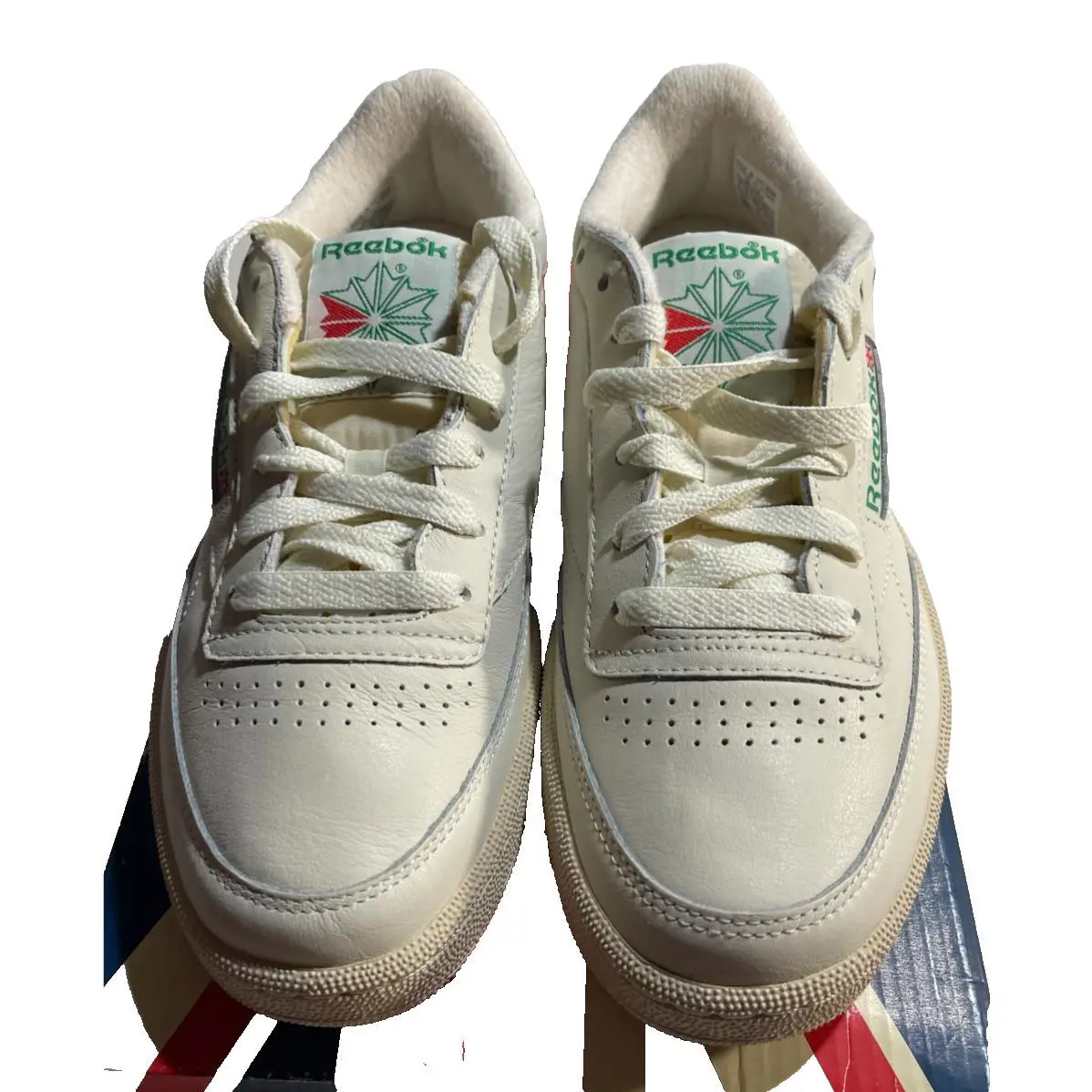 Reebok shoes - Beige (UPC: 888594839974) 0