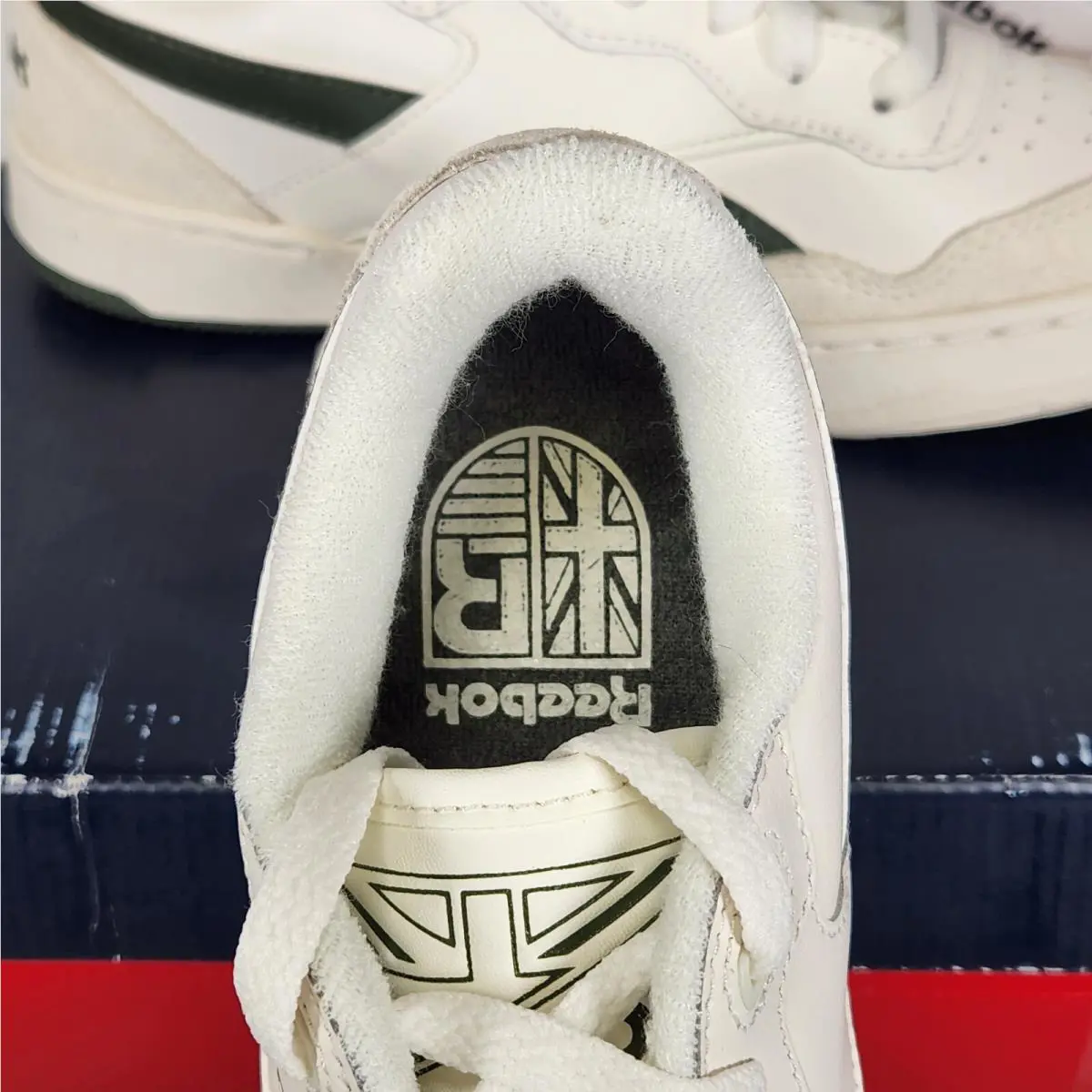 Reebok shoes - Reebok BB4000 - Ivory 3