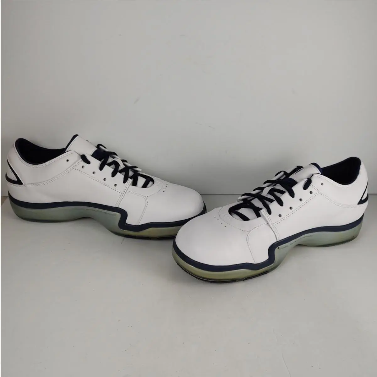 Reebok shoes - White 1