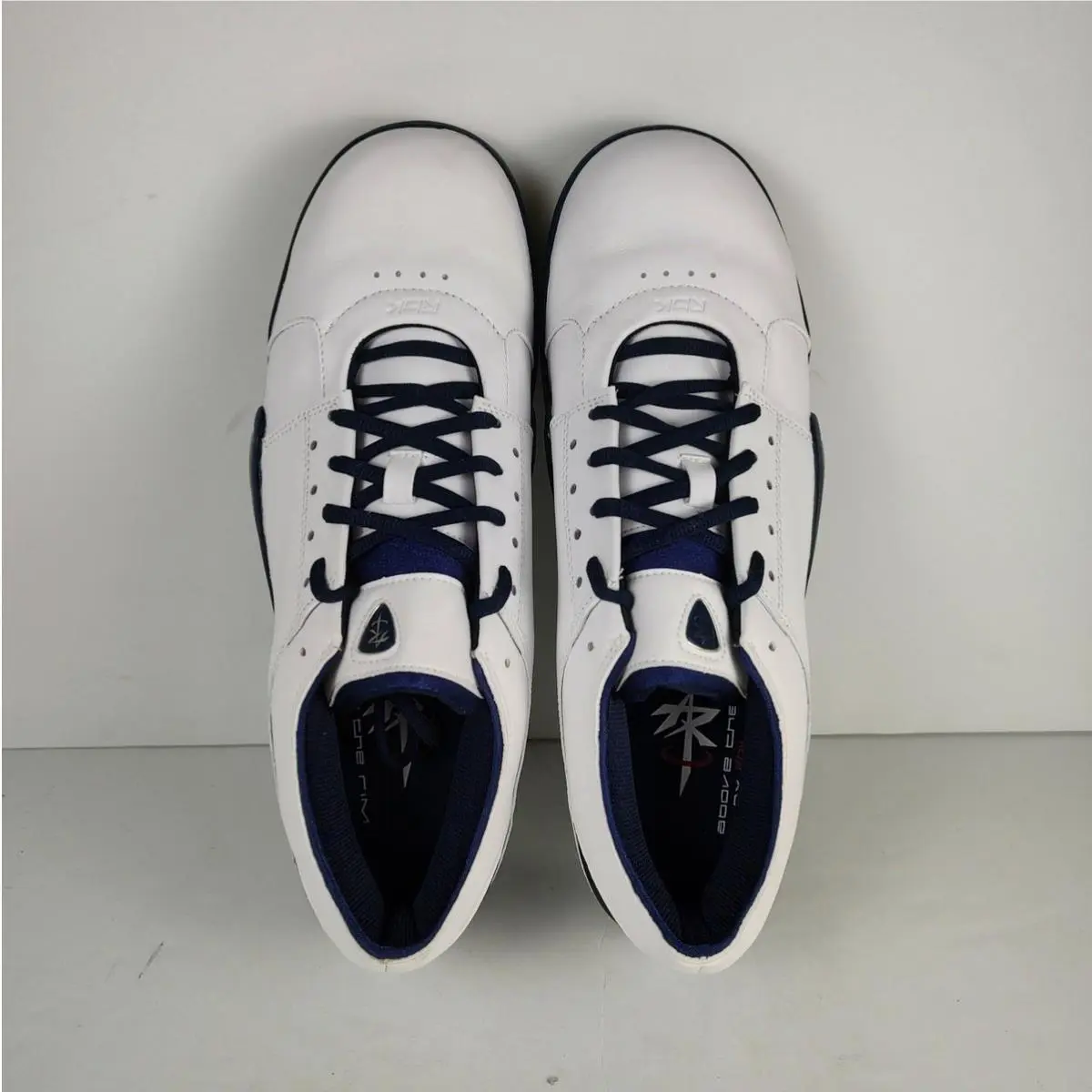 Reebok shoes - White 4