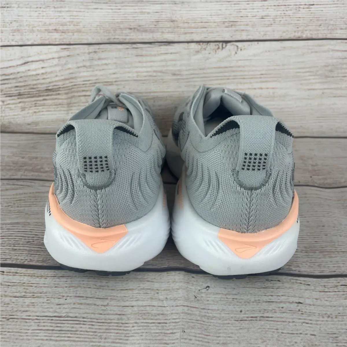 Brooks shoes - Gray (UPC: 195394665949) 3