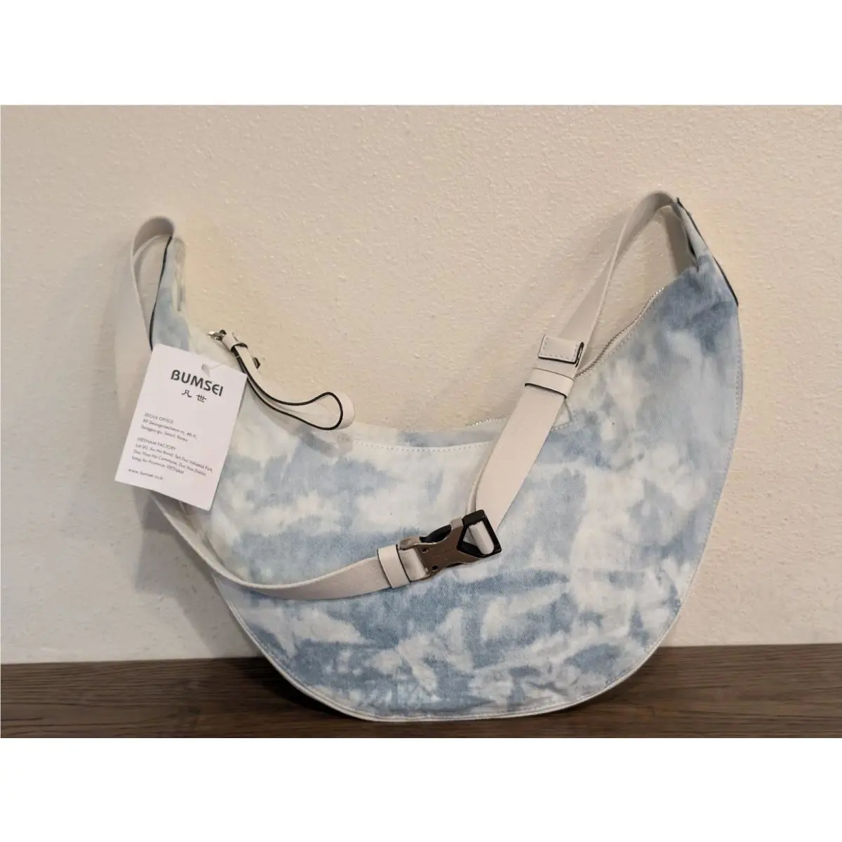 Rag Bone Riser Crossbody RB02722-020 Oasis Crescent Bag Production Sample