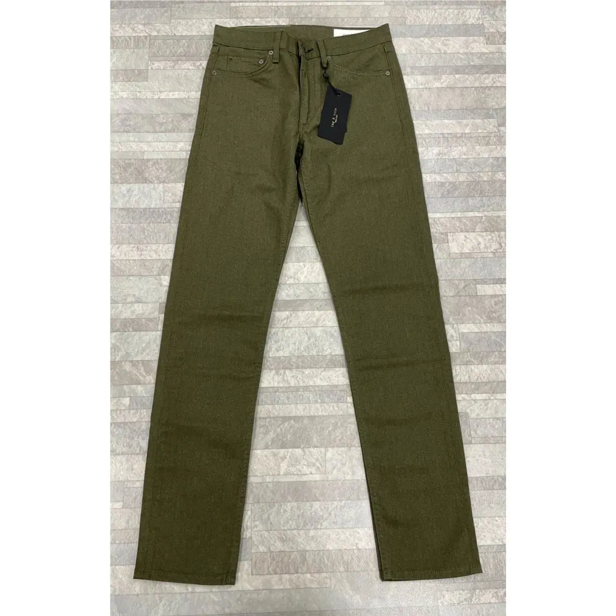 Rag Bone Men`s Fit 2 Brushed Twill In Army Size: 29x32