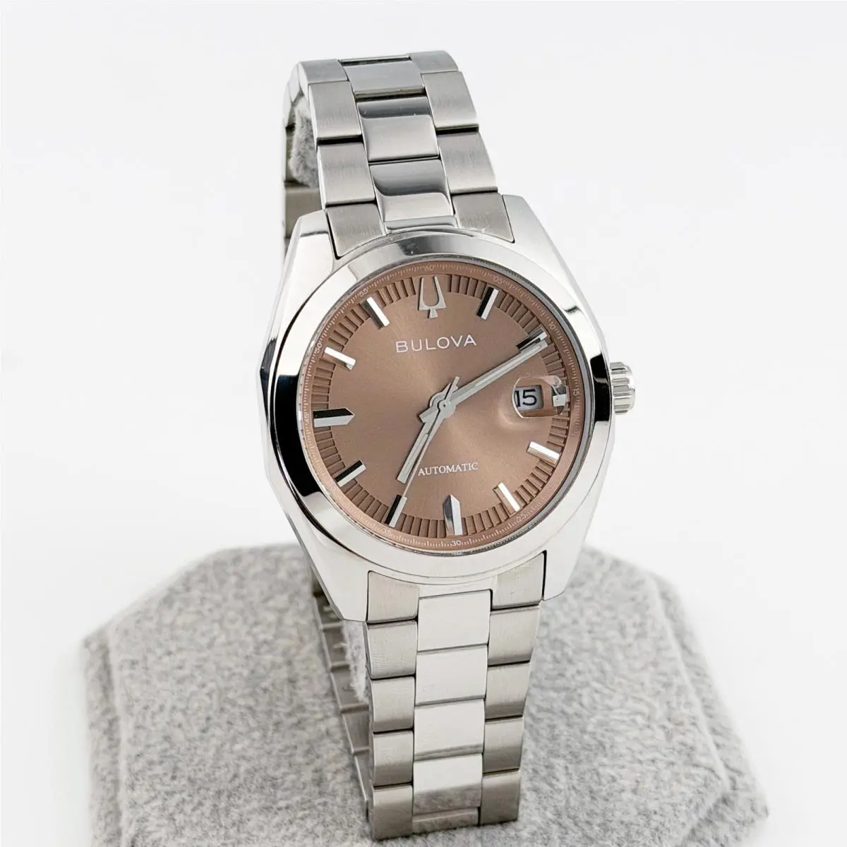 Bulova Surveyor Classic Automatic Exquisite Fashion Men`s Watch 39 mm 96B470