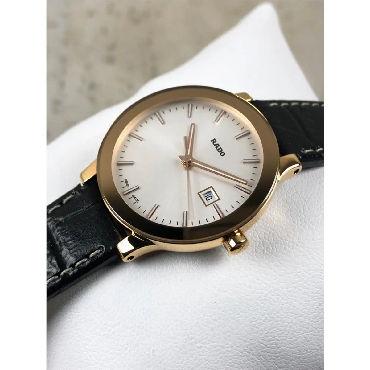 Rado Centrix 28mm Gold Pvd Swiss Quartz Watch Ref 01.111.0555.3.110 Box Warranty