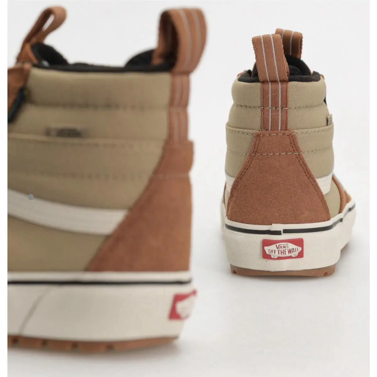 Vans shoes - VANS Sk8-Hi Mte - Mte - VN000CVTI6Y - Brown 18