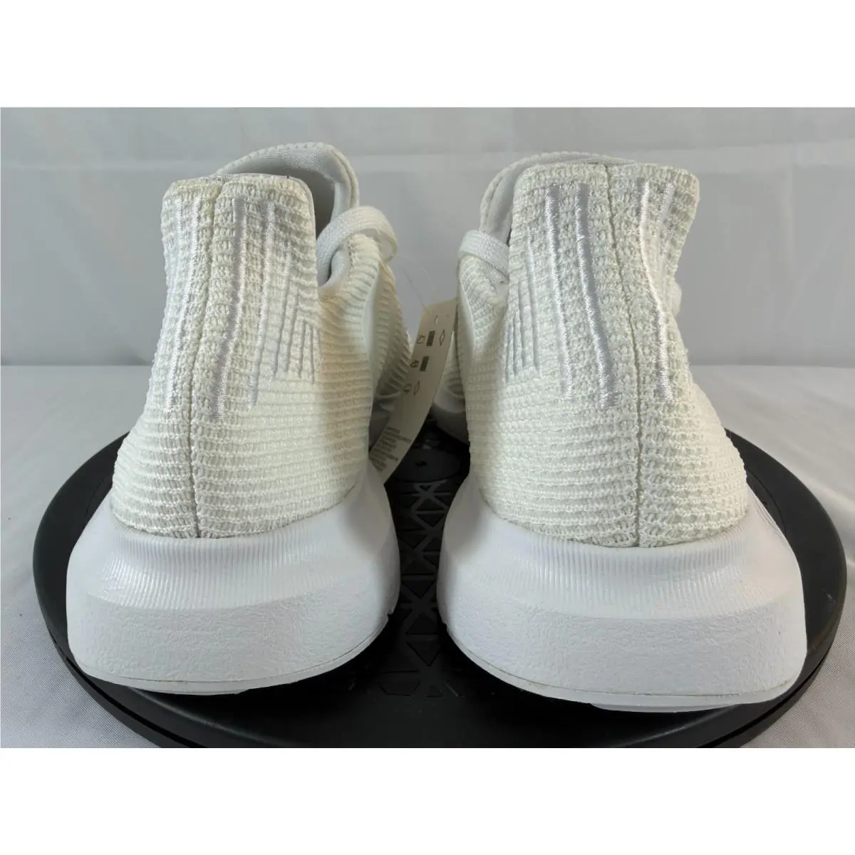 Adidas shoes - adidas Swift Run - Swift Run - B37725 - White 4