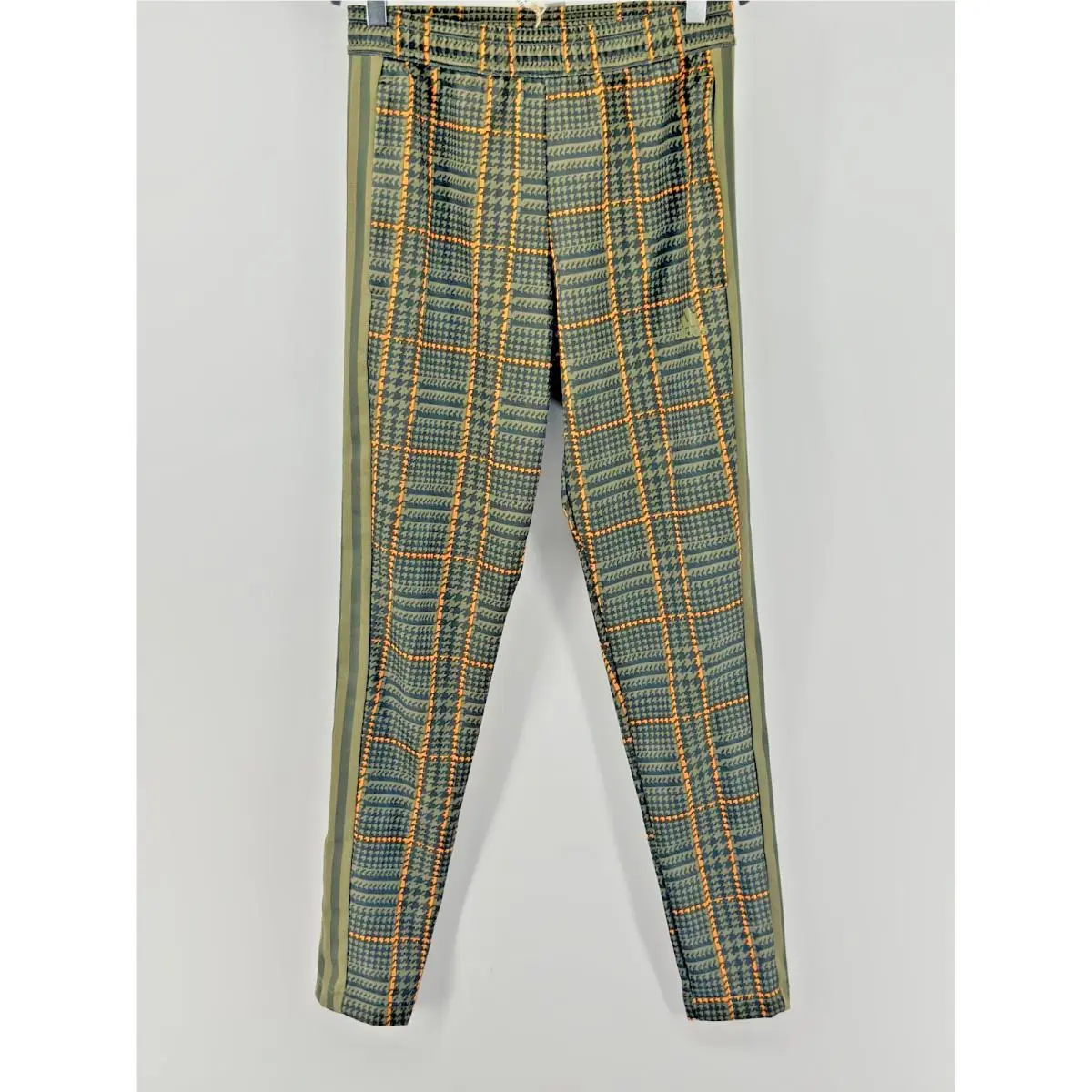 Adidas Men`s Tiro Tartan Plaid Zip Pocket Pants Size XS f1