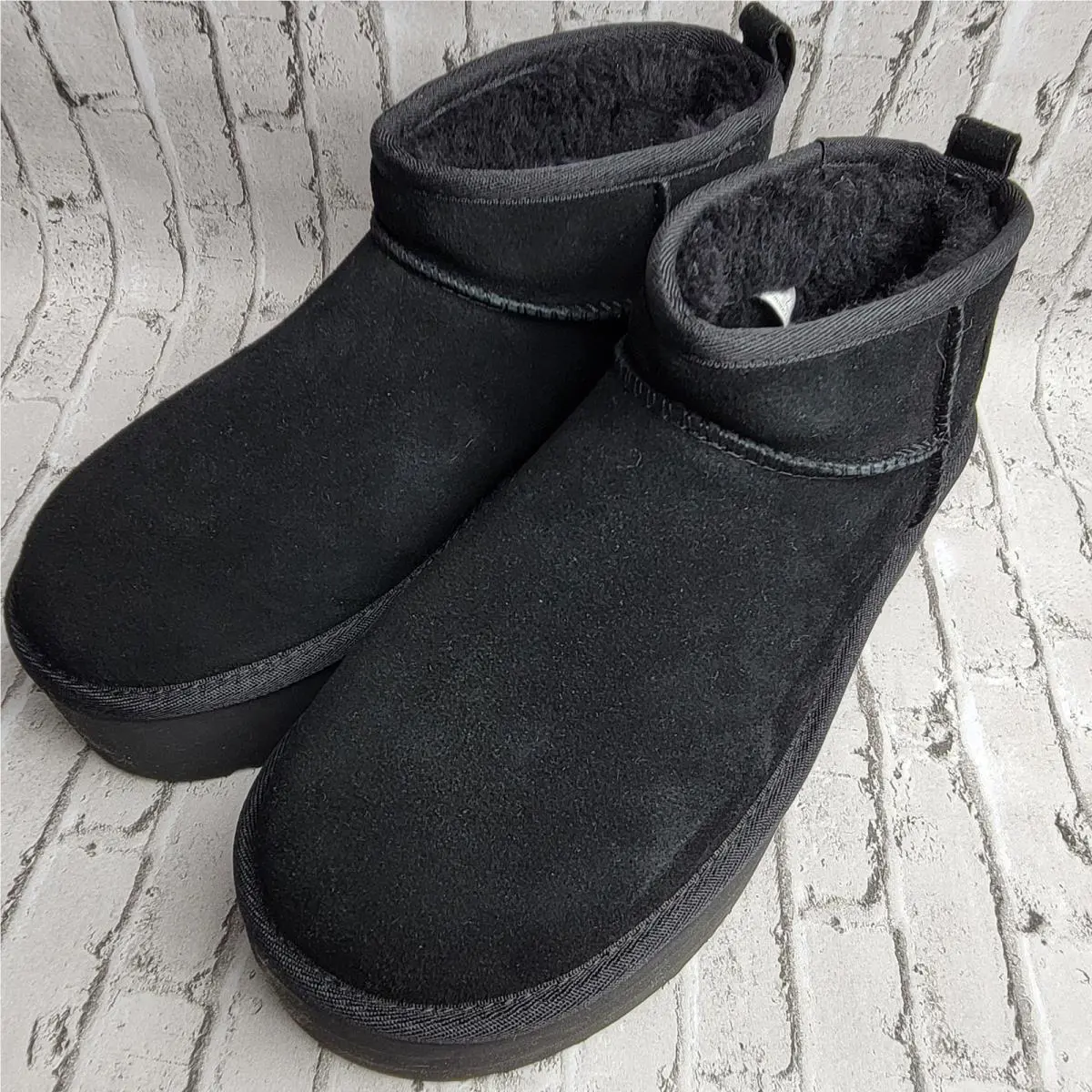 UGG shoes - UGG Classic Ultra Mini Platform - Black 8